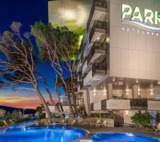 CARINE HOTEL PARK